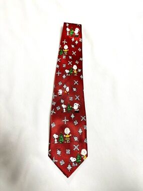 Peanuts Red Holiday Tie with White Snowflakes